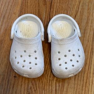 Crocs, white, toddler 4